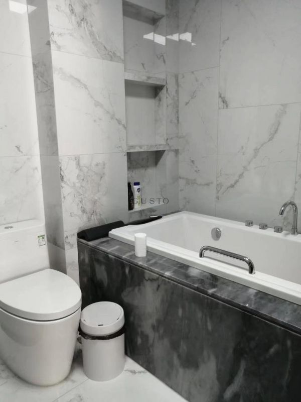 白色卫生间 YK120J631 极品寒江雪 实拍